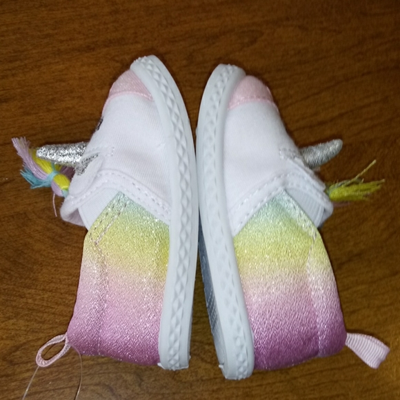 Unicorn girls toddler shoes size 2 - Picture 4 of 6